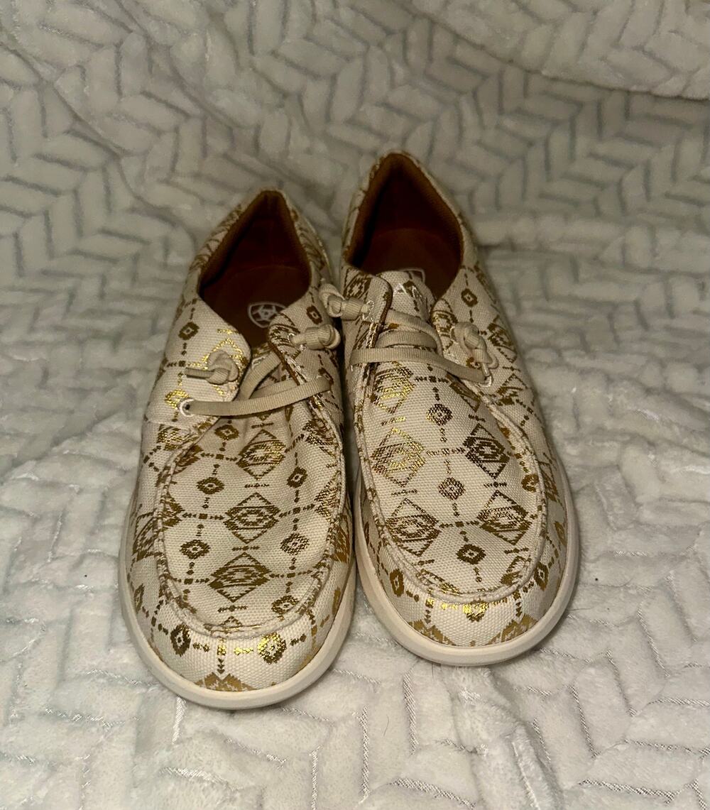 Ariat Women’s Casual Lace Shoes Cream Gold Pattern Size 8B